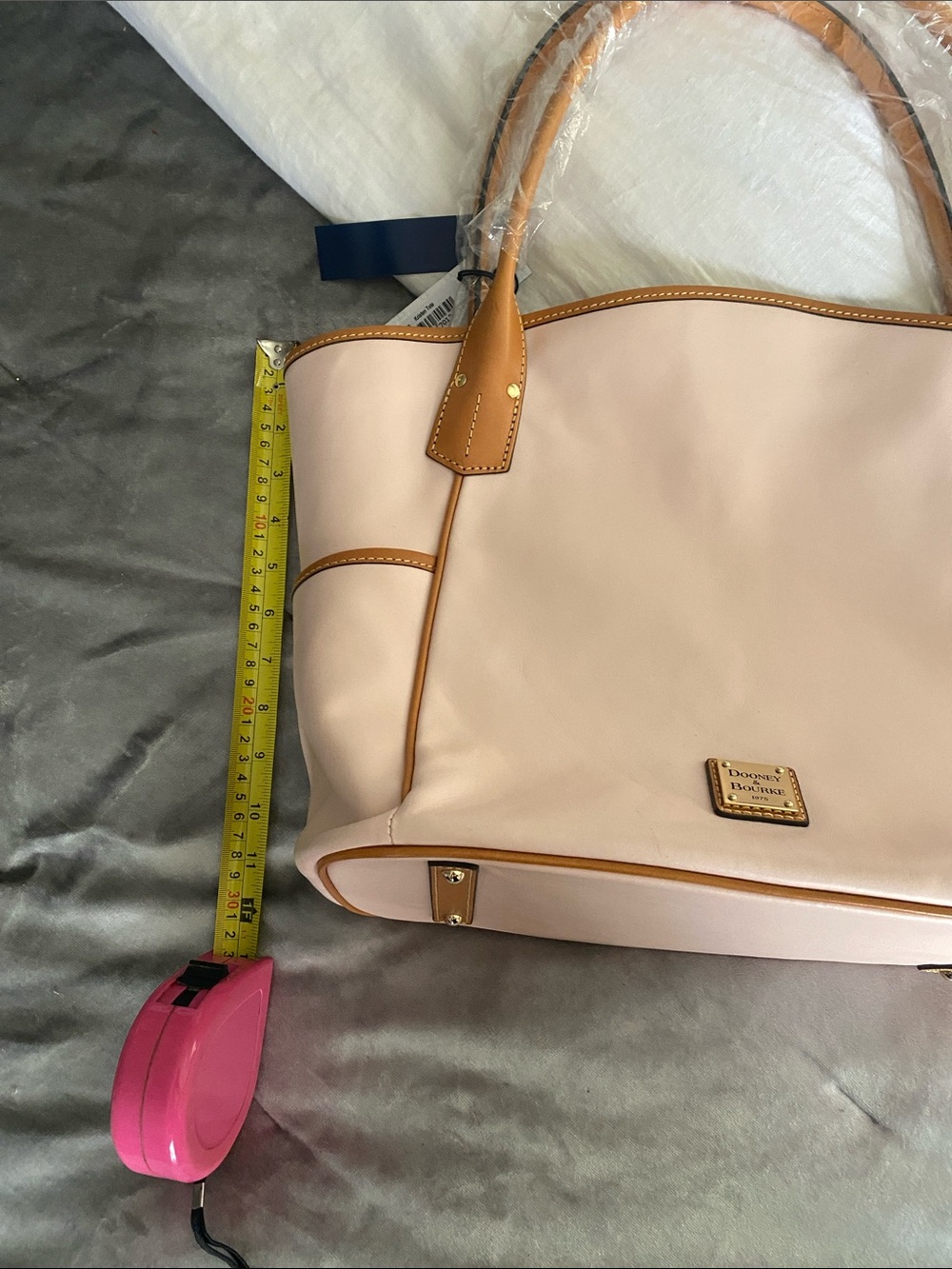 Dooney & Bourke Light Pink and Tan Tote - Picture 11 of 12